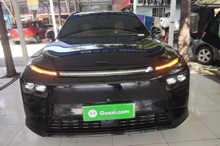 Used XPeng G9 2025 625 Long-Range Max Front