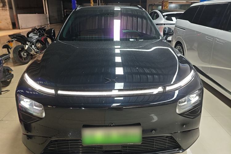 Used XPeng G9 2025 680 Ultra-Long Range All-Wheel Drive Max Front