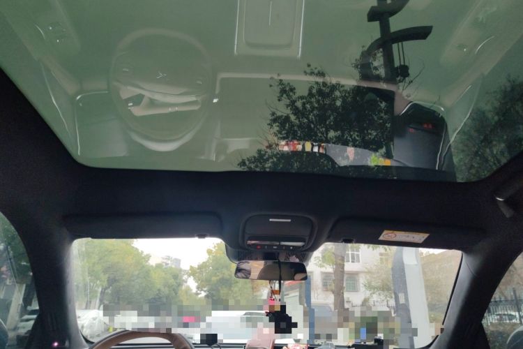 Used XPeng G9 2025 680 Ultra-Long Range All-Wheel Drive Max Headliner