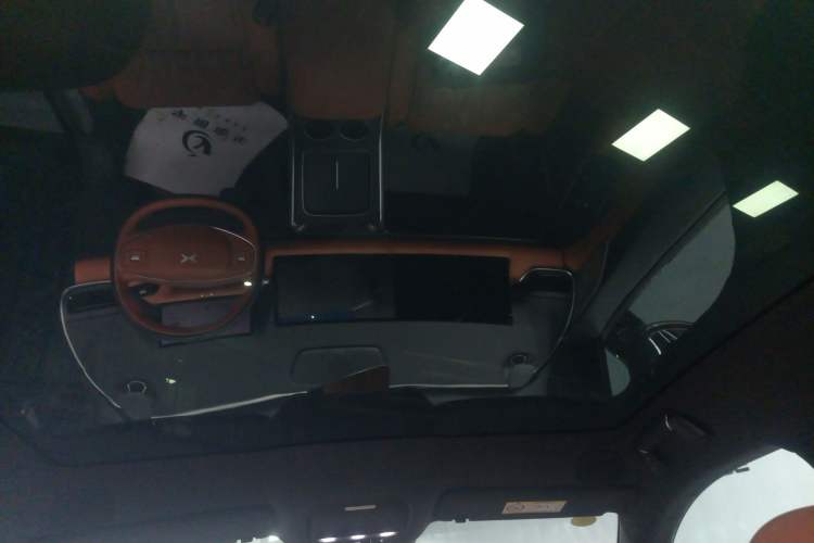 Used XPeng G9 2025 625 Long-Range Max Headliner