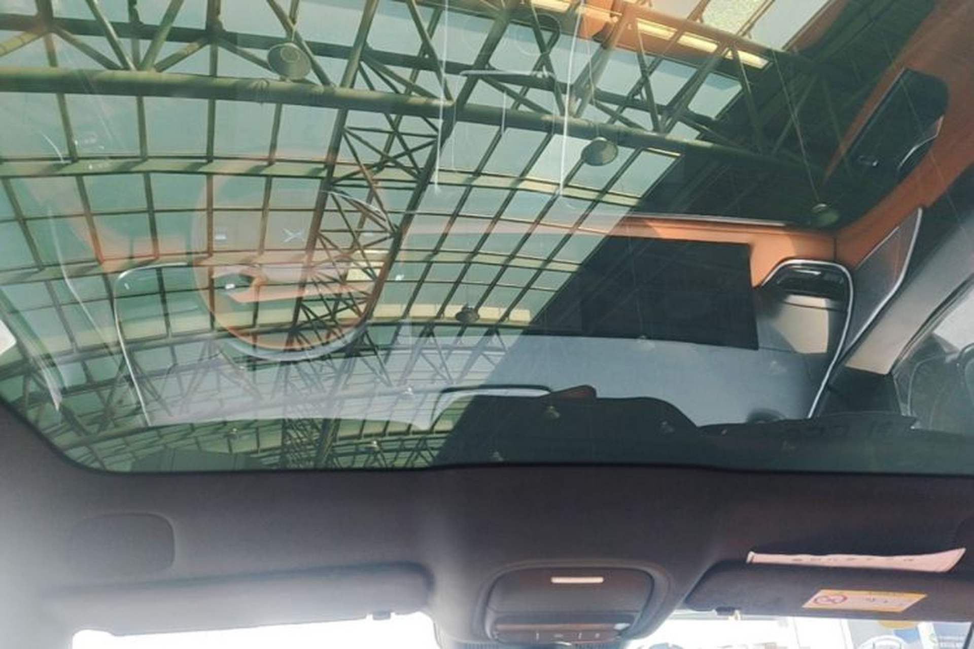 Used XPeng G9 2025 625 Long-Range Max Headliner