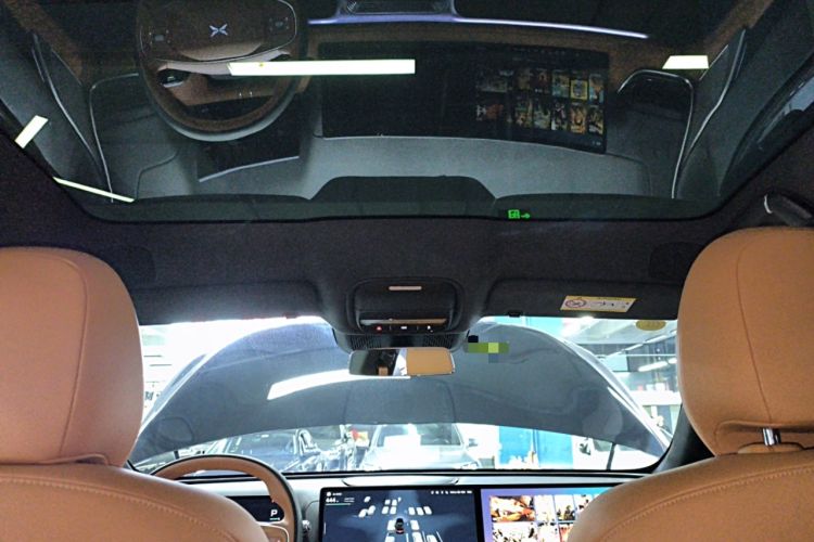 Used XPeng G9 2025 625 Long-Range Max Headliner