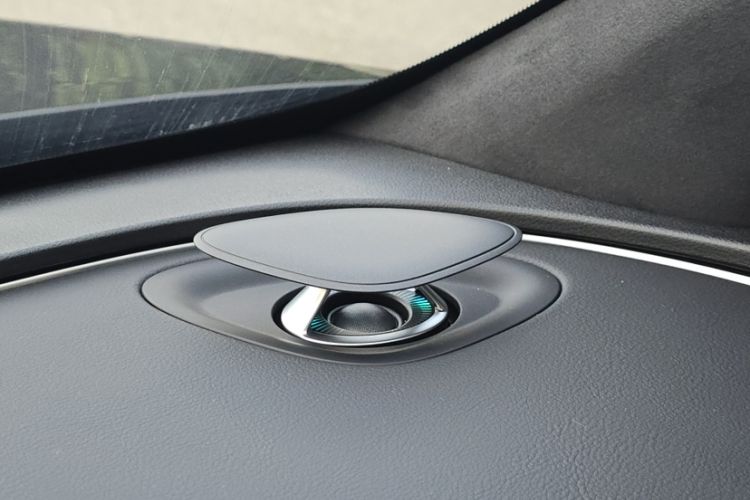 Used XPeng G9 2025 725 with Ultra-Long Range Max Interior 1