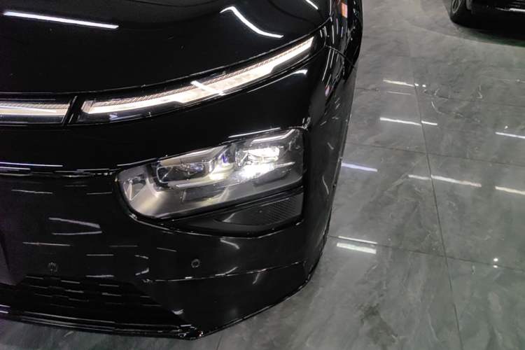 Used XPeng G9 2025 625 Long-Range Max Left Front Headlight