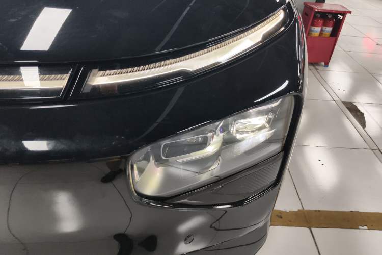 Used XPeng G9 2025 625 Long-Range Max Left Front Headlight