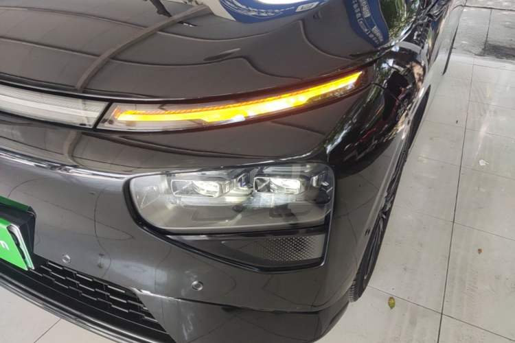 Used XPeng G9 2025 625 Long-Range Max Left Front Headlight