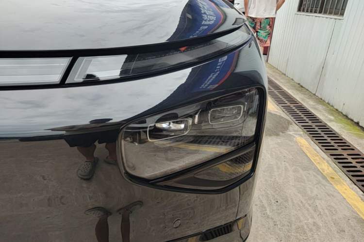 Used XPeng G9 2025 625 Long-Range Max Left Front Headlight