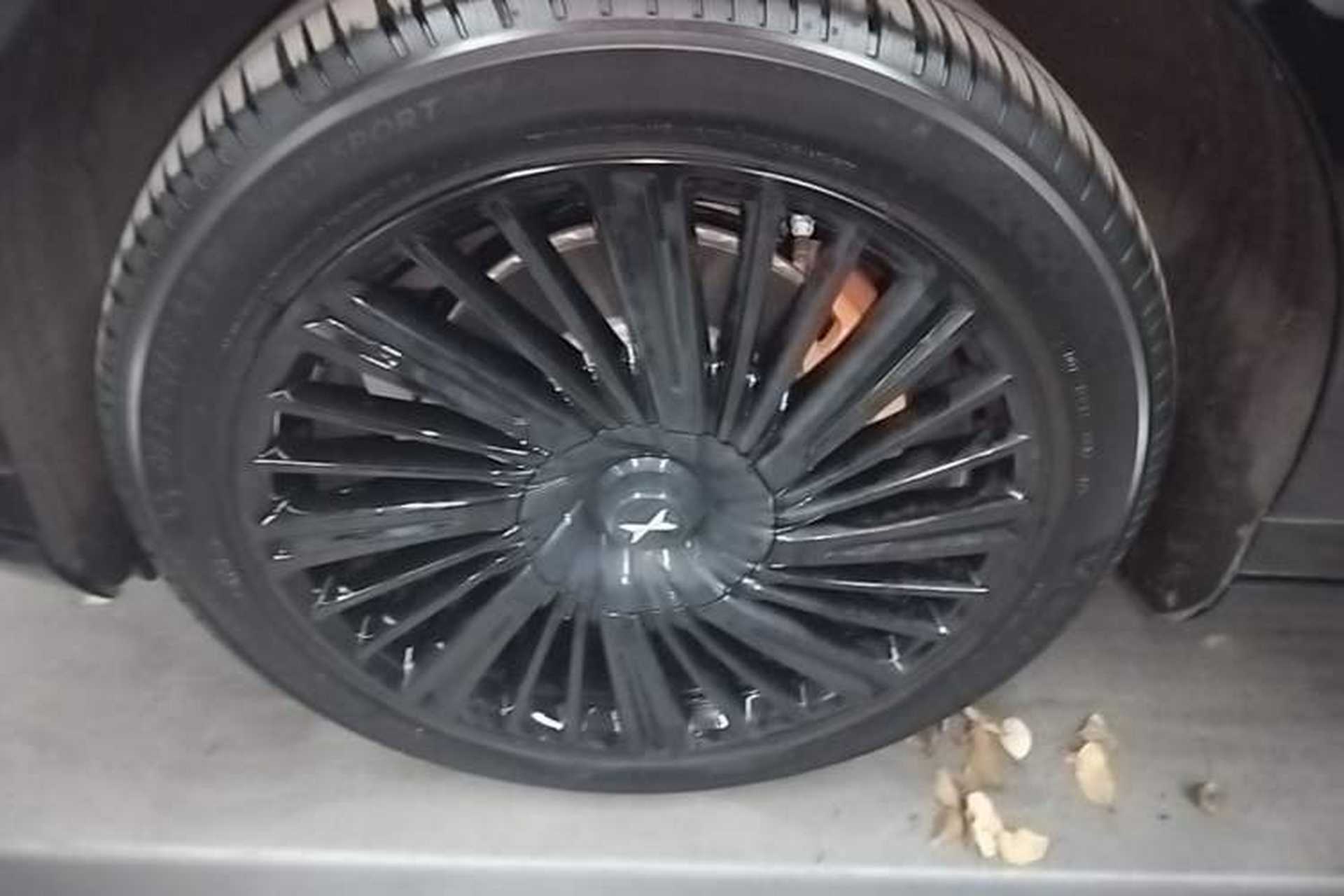 Used XPeng G9 2025 680 Ultra-Long Range All-Wheel Drive Max Left Front Wheel Hub