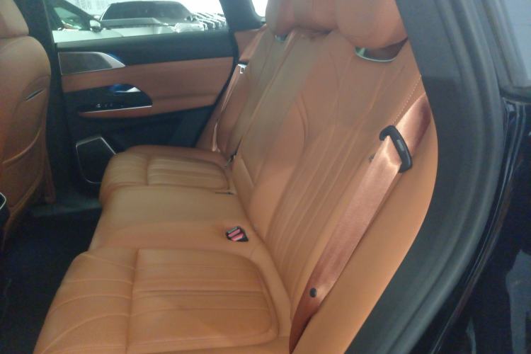 Used XPeng G9 2025 625 Long-Range Max Left Rear Seat