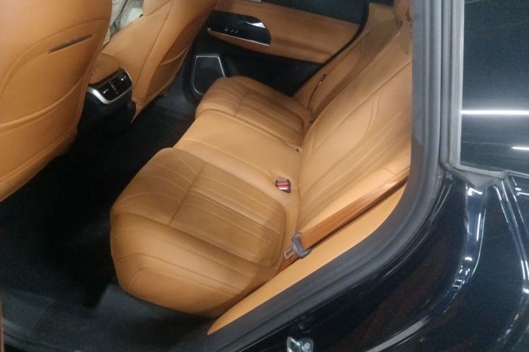 Used XPeng G9 2025 625 Long-Range Max Left Rear Seat