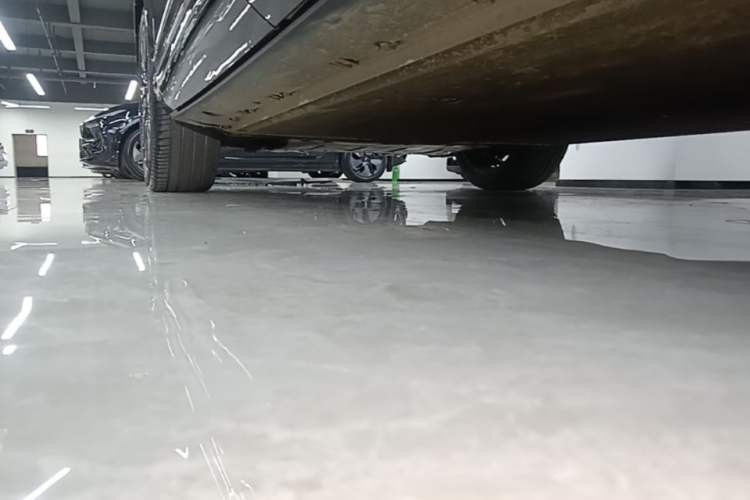 Used XPeng G9 2025 625 Long-Range Max Left Side Sill