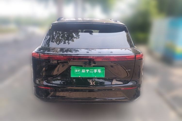 Used XPeng G9 2025 725 with Ultra-Long Range Max Rear