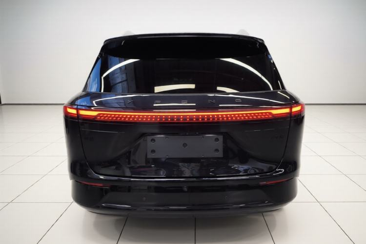Used XPeng G9 2025 725 with Ultra-Long Range Max Rear