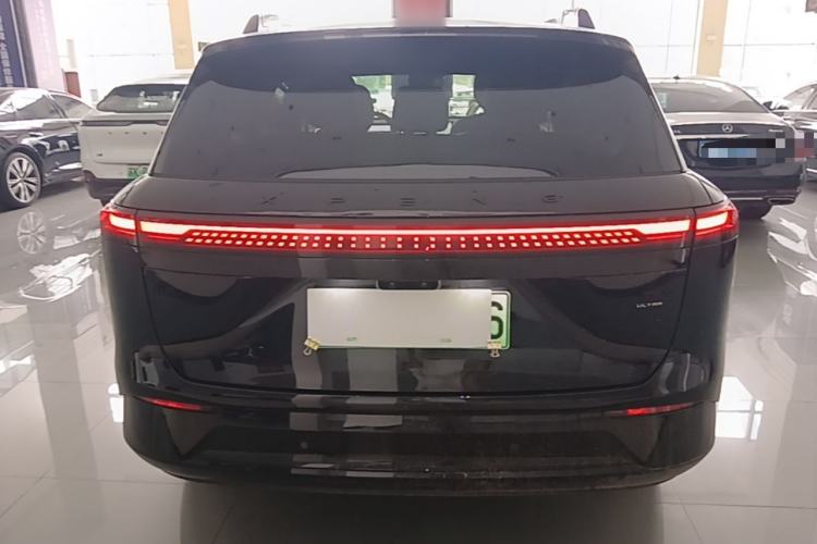 Used XPeng G9 2025 725 with Ultra-Long Range Max Rear