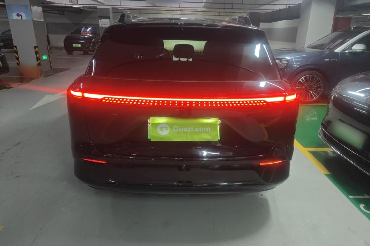 Used XPeng G9 2025 725 with Ultra-Long Range Max Rear