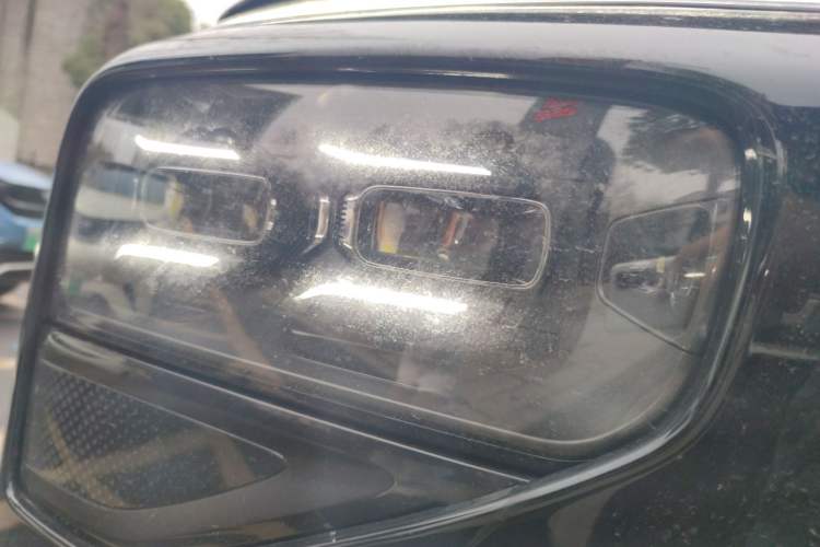 Used XPeng G9 2025 680 Ultra-Long Range All-Wheel Drive Max Right Front Headlight