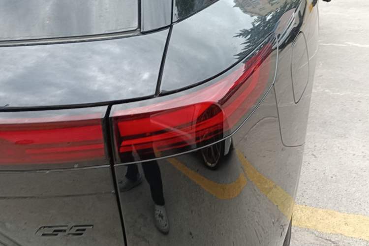 Used XPeng G9 2025 725 with Ultra-Long Range Max Right Rear Taillight