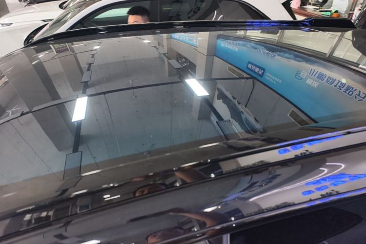 Used XPeng G9 2025 680 Ultra-Long Range All-Wheel Drive Max Roof