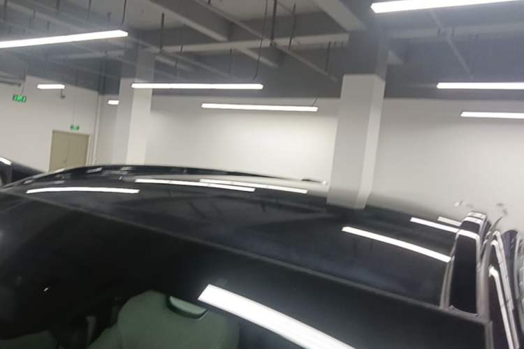 Used XPeng G9 2025 625 Long-Range Max Roof
