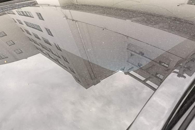 Used XPeng G9 2025 725 with Ultra-Long Range Max Roof