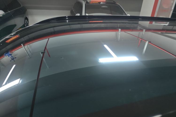 Used XPeng G9 2025 725 with Ultra-Long Range Max Roof