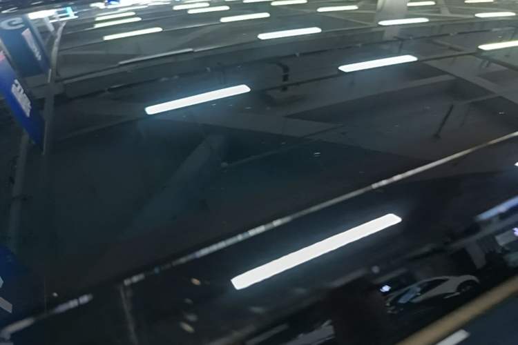 Used XPeng G9 2025 680 Ultra-Long Range All-Wheel Drive Max Roof