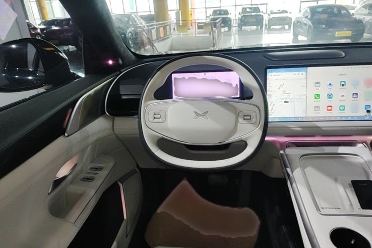 Used XPeng G9 2025 680 Ultra-Long Range All-Wheel Drive Max Steering Wheel