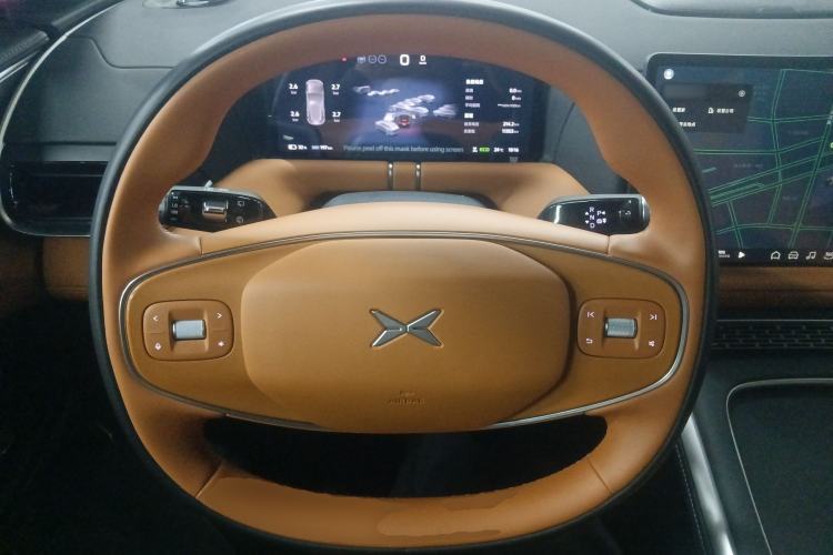 Used XPeng G9 2025 625 Long-Range Max Steering Wheel