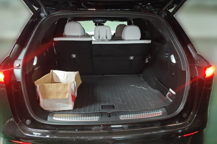 Used XPeng G9 2025 680 Ultra-Long Range All-Wheel Drive Max Trunk