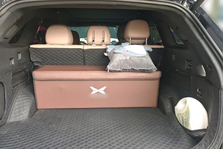 Used XPeng G9 2025 725 with Ultra-Long Range Max Trunk