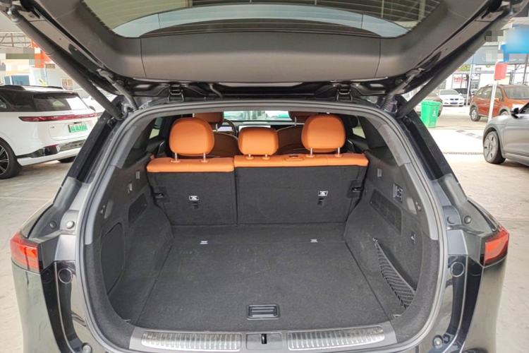 Used XPeng G9 2025 625 Long-Range Max Trunk