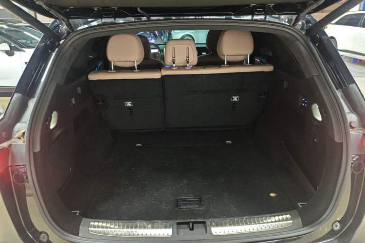 Used XPeng G9 2025 625 Long-Range Max Trunk