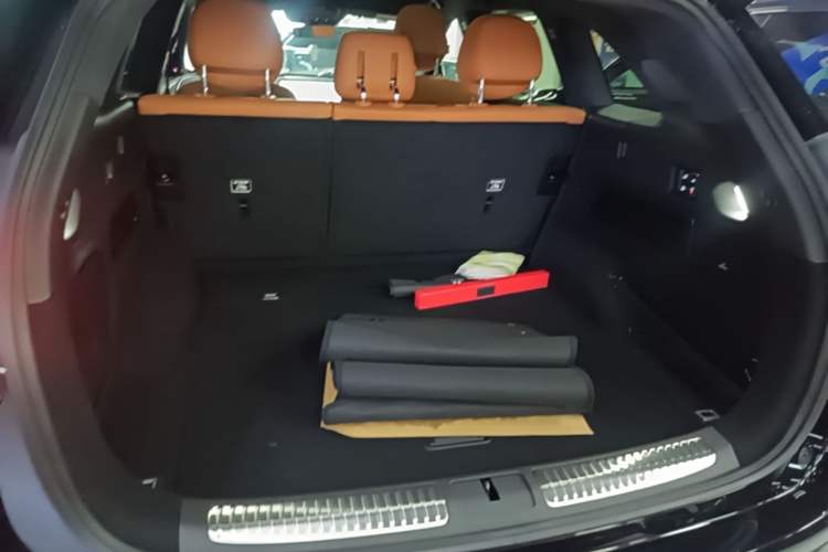 Used XPeng G9 2025 680 Ultra-Long Range All-Wheel Drive Max Trunk