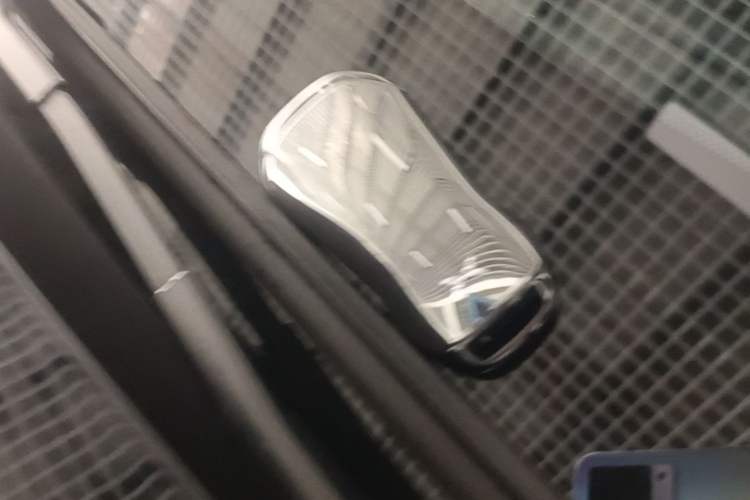 Used XPeng G9 2025 725 with Ultra-Long Range Max Vehicle Key