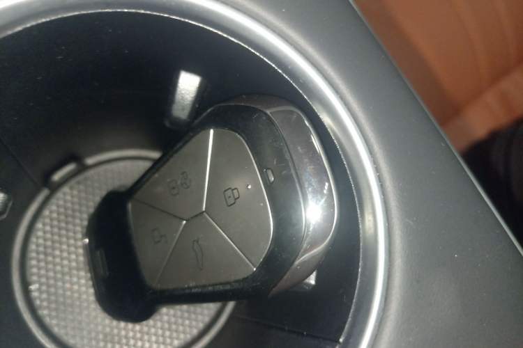 Used XPeng G9 2025 625 Long-Range Max Vehicle Key