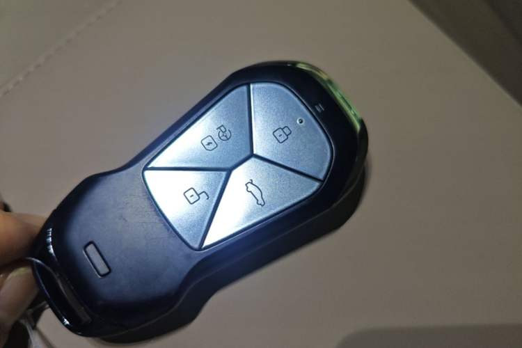 Used XPeng G9 2025 625 Long-Range Max Vehicle Key