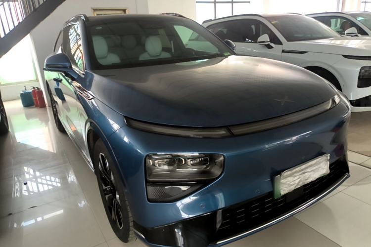 Used XPeng G9 2025 625 Long-Range Max Exterior 1
