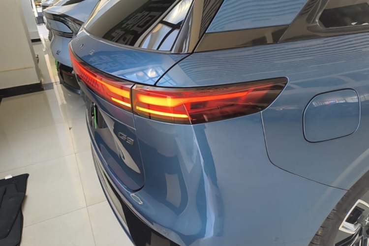 Used XPeng G9 2025 625 Long-Range Max Exterior 3