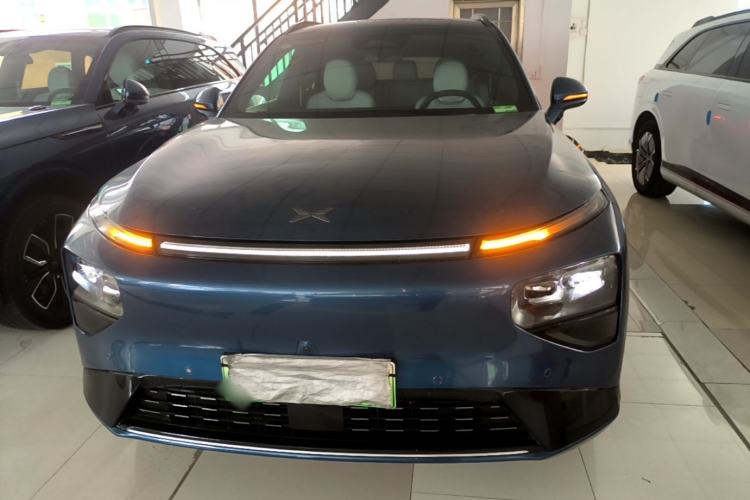 Used XPeng G9 2025 625 Long-Range Max Front