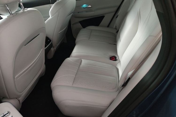 Used XPeng G9 2025 625 Long-Range Max Left Rear Seat