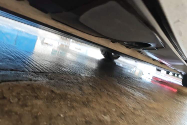 Used XPeng G9 2025 625 Long-Range Max Chassis Rear Right