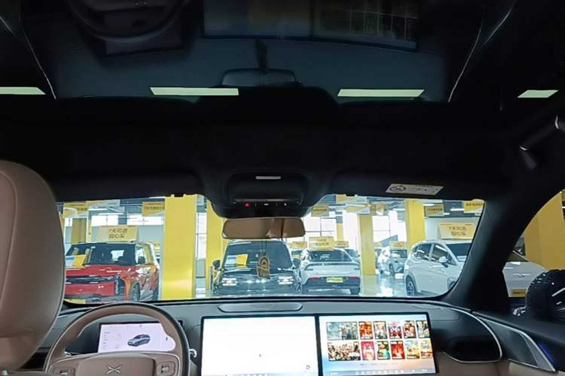 Used XPeng G9 2025 625 Long-Range Max Headliner