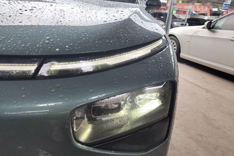 Used XPeng G9 2025 680 Ultra-Long Range All-Wheel Drive Max Left Front Headlight