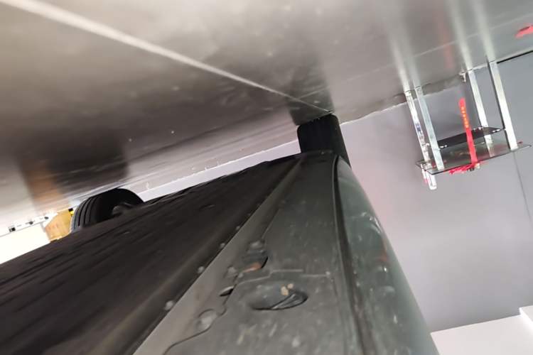 Used XPeng G9 2025 625 Long-Range Max Right Side Sill