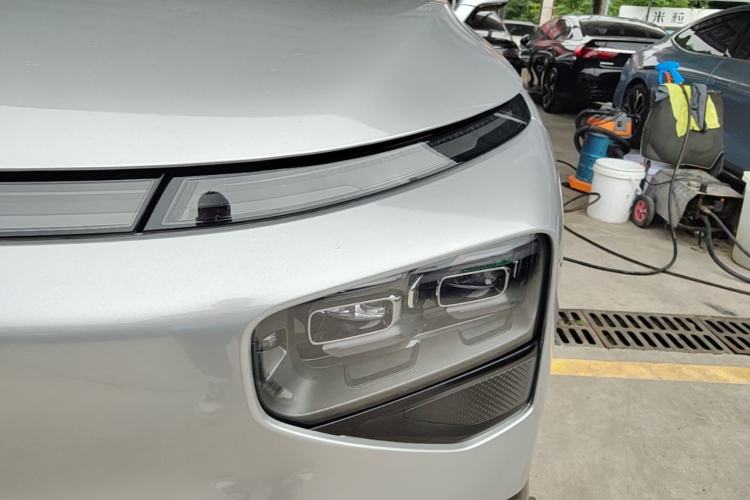 Used XPeng G9 2025 725 with Ultra-Long Range Max Left Front Headlight
