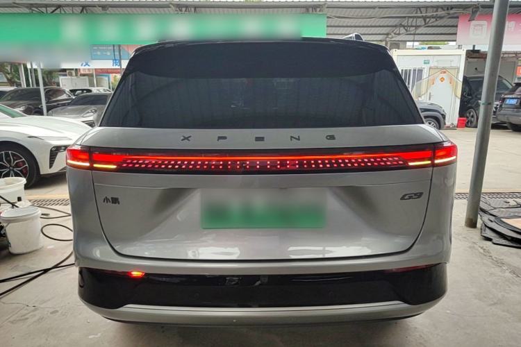 Used XPeng G9 2025 725 with Ultra-Long Range Max Rear