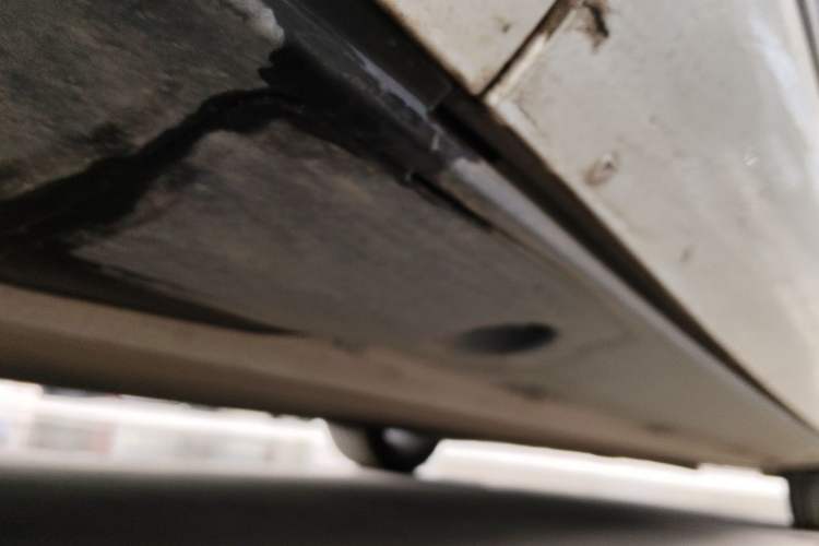 Used XPeng G9 2025 725 with Ultra-Long Range Max Chassis Front Left