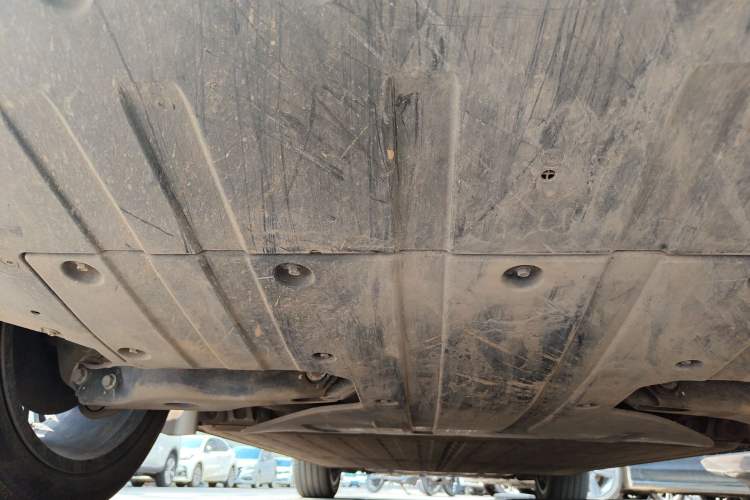 Used XPeng G9 2025 725 with Ultra-Long Range Max Chassis Rear