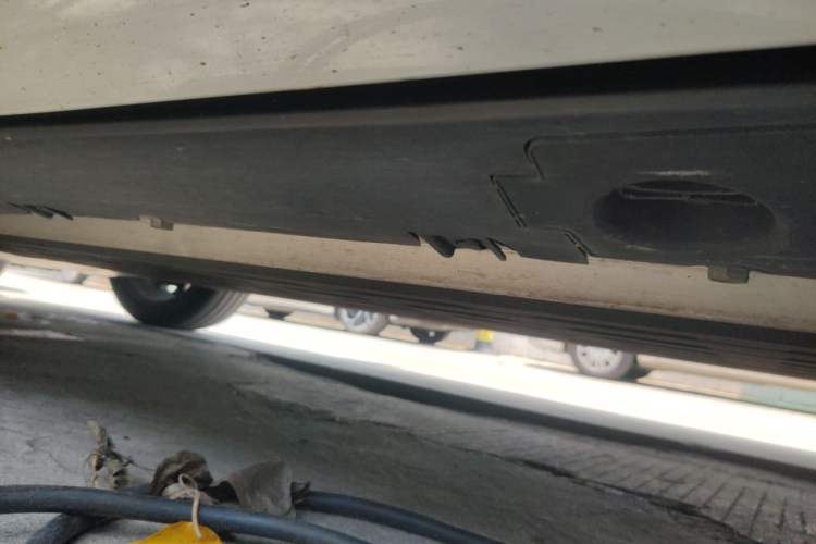 Used XPeng G9 2025 625 Long-Range Max Chassis Rear Left