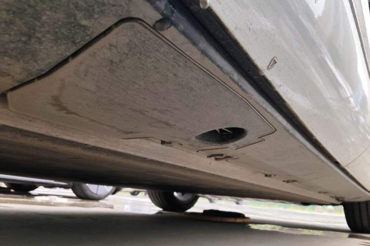 Used XPeng G9 2025 725 with Ultra-Long Range Max Chassis Rear Right